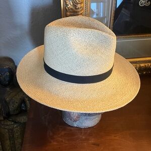 Men's Tan Fedora Hat with Black Band size m/l